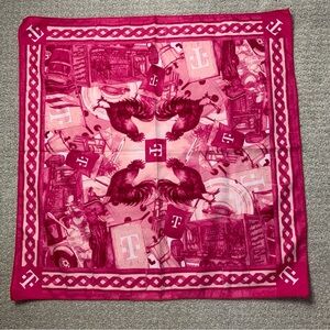 Bad Bunny DTMF T-Mobile Scarf Bandana Magenta Puerto Rico Concert Exclusive 2025